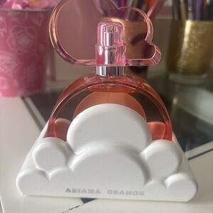 Ariana Grande Cloud Pink Perfume 3.4